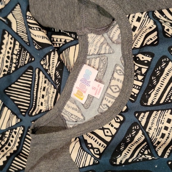 NWT LulaRoe "Randy" 3/4 Length Tee - Picture 4 of 4